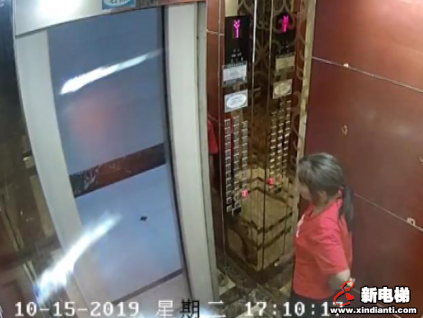 女子被困電梯按緊急按鈕無人應(yīng)答：緊急報警裝置為何成了“擺設(shè)”？