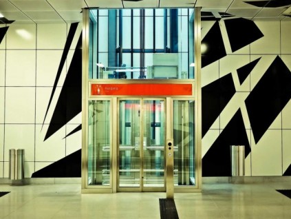 美國(guó)紐約哈德遜廣場(chǎng)地標(biāo)Vessel即將按美國(guó)殘疾人法案的要求安裝平臺(tái)電梯