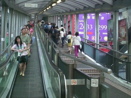 香港大部分電梯和自動扶梯不符合安全規(guī)定？
