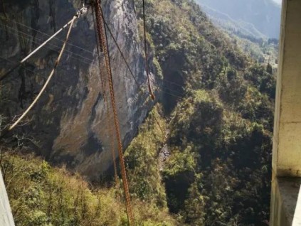 世界最長斜行電梯在鄂誕生！院長率6名檢驗師實施安裝監(jiān)督檢驗！