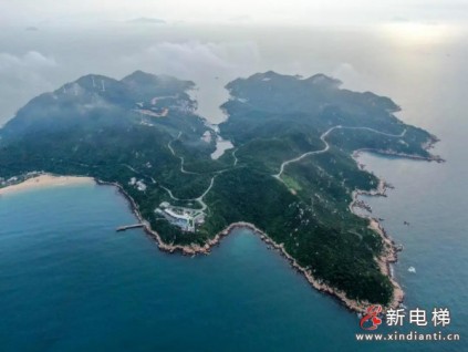 萊茵斜行電梯，山海盛景的助力者