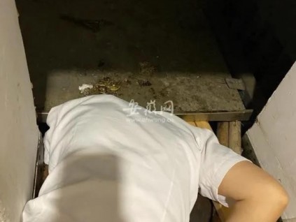 餐梯再發(fā)慘案！餐梯屬于特種設(shè)備的范疇，安裝使用需辦理手續(xù)，檢驗(yàn)合格后才能投入使用