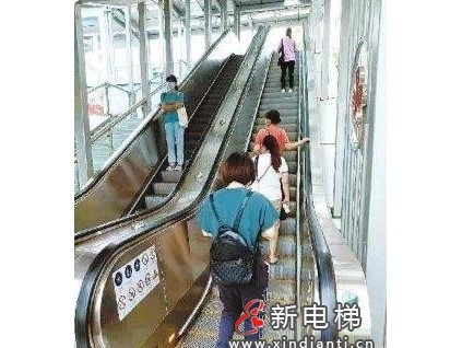 武漢8座人行天橋加裝了電梯，新建天橋切再莫忘裝電梯！