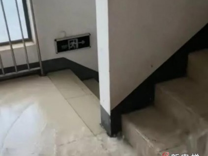 柳州這個電梯變“水簾洞”,事到如今，是誰的責任？花誰的錢？！