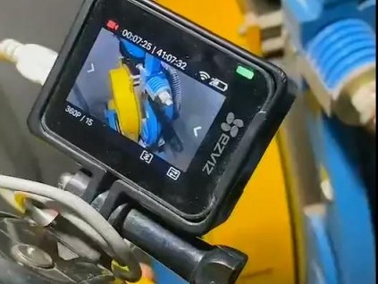 奇葩！物業(yè)送的禮物，電梯人帶著執(zhí)法記錄儀去維保！太難了！