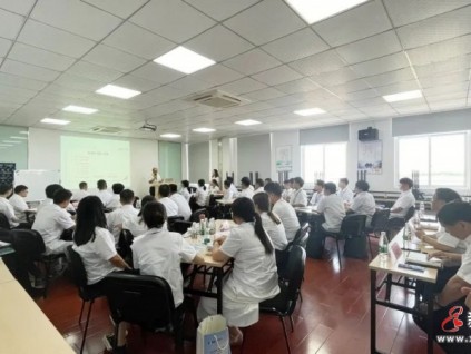 揚(yáng)帆啟航 激情奮進(jìn) ——康力電梯公司舉行2022年應(yīng)屆大學(xué)生入職典禮